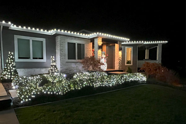 Spokane Christmas Lights Installation