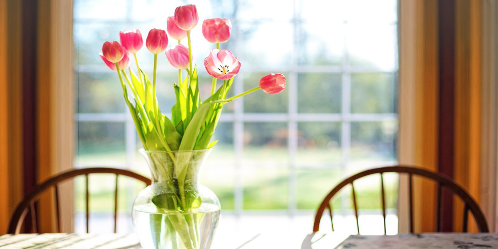 Spokane's four seasons affects your windows and when you need to clean them.